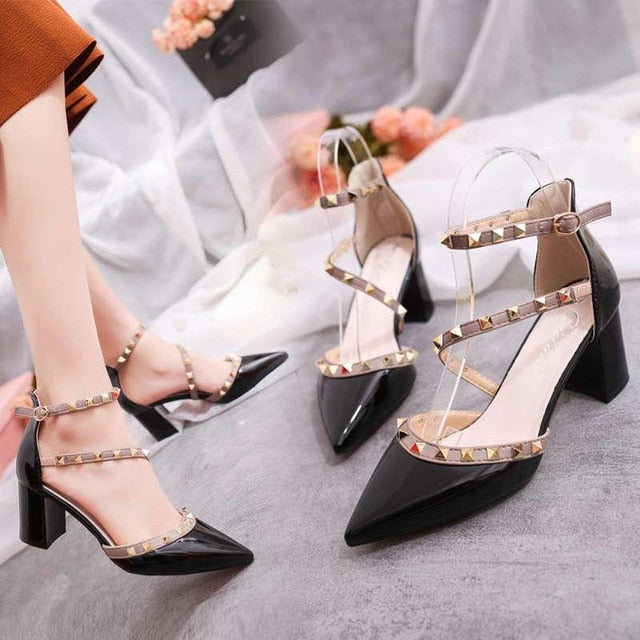 Pumps 2019 Women's Shoes Summer Fashion Female Sandals Rivet Metal Decoration Pu Leather Style Women High Heels Zapatos De Mujer