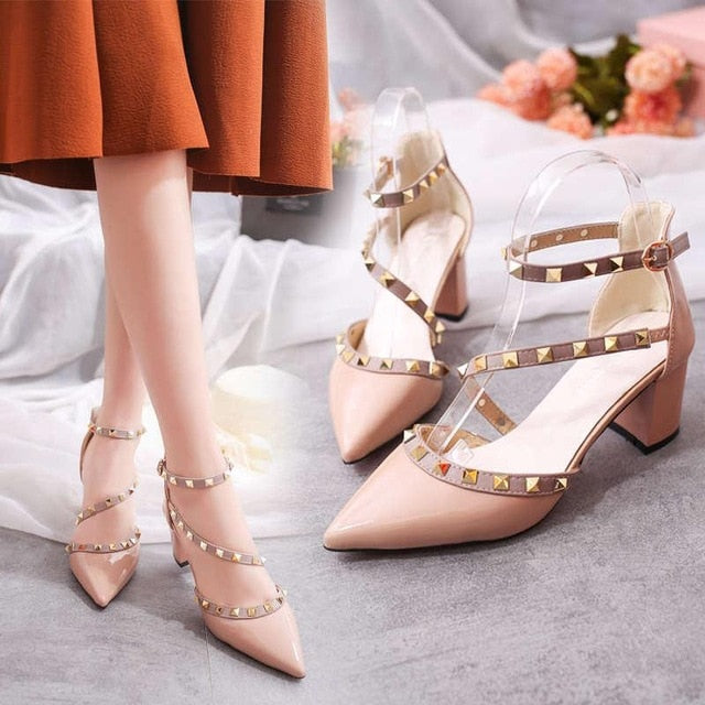 Pumps 2019 Women's Shoes Summer Fashion Female Sandals Rivet Metal Decoration Pu Leather Style Women High Heels Zapatos De Mujer